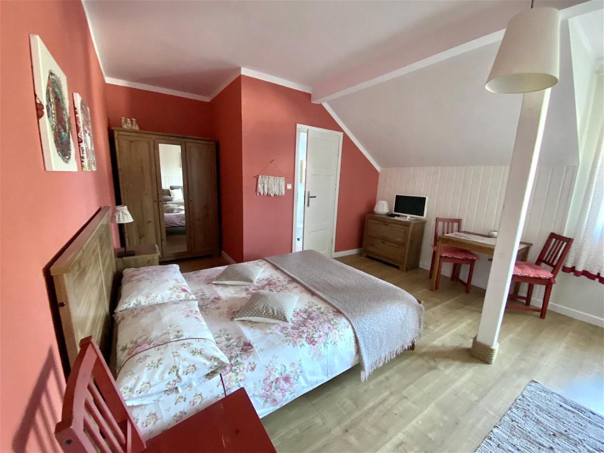 Szary Domek Apartamenty Ούστκα Εξωτερικό φωτογραφία
